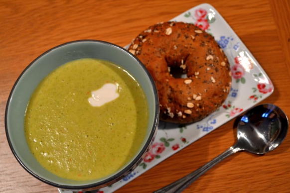 Image:Super Green Broccoli & Coconut Soup Recipe