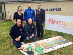 Image: Members of Foyle Seearch and rescue, Northwest Triathlon club & firmus energy