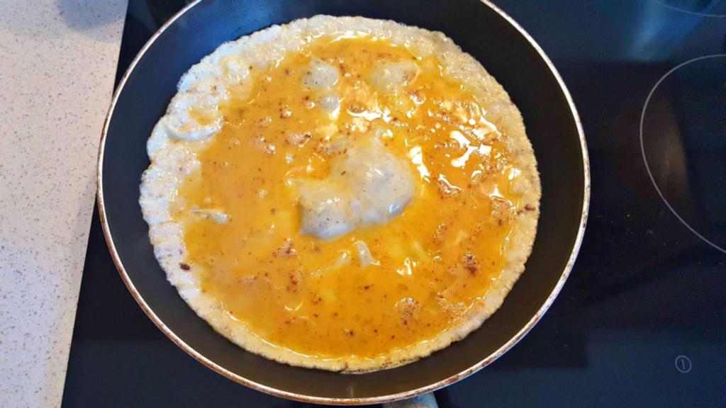 Sweet Breakfast Omelette method